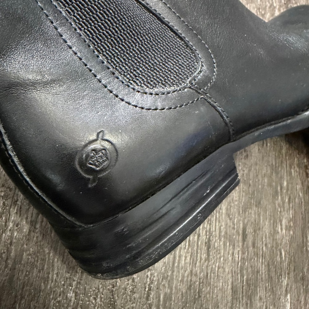 Born Kerri Black Leather Chelsea Ankle Boots Womens 7.5 M Low Heel - Picture 4 of 8